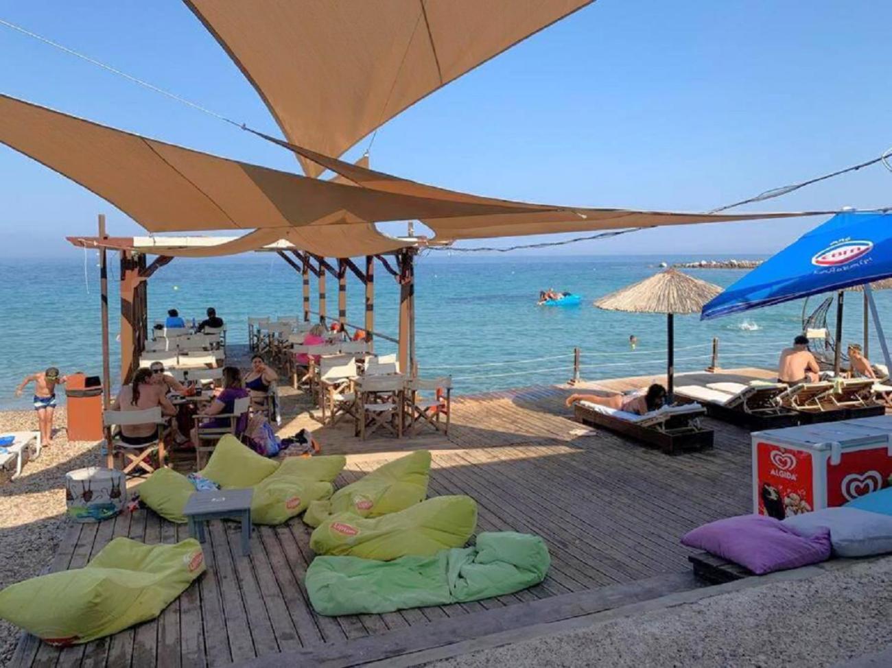 Blue Flag Award Winning Ormos Lo Beach: Home 1 Vrontádos Exteriör bild